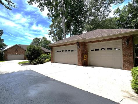 1547 Summerset Bay Drive Cross Hill SC 29332