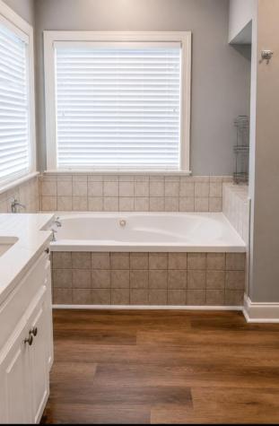 110 Old Oak Drive Greenwood SC 29649