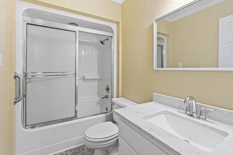 116 Pucketts Cove Road Greenwood SC 29649