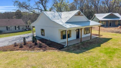 803 Brooks Street Abbeville SC 29620