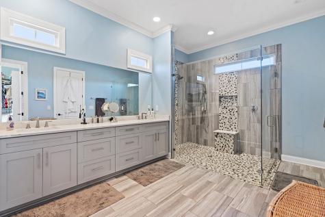990 Eagles Harbor Drive Hodges SC 29653