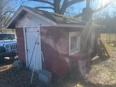5663 Highway 252 Donalds SC 29638