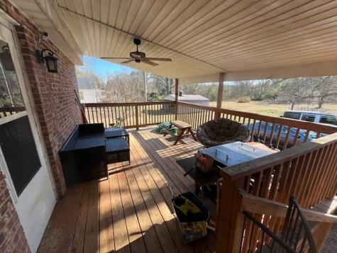 5663 Highway 252 Donalds SC 29638