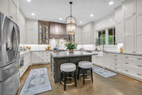 117 Friendfield Lane Greenwood SC 29649