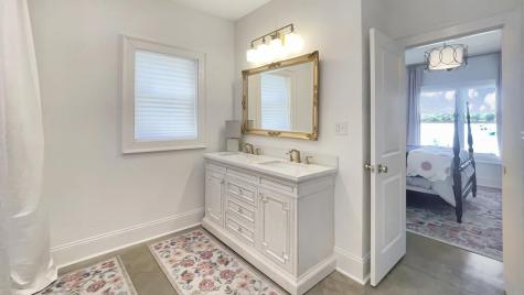 215 Kayak Point Greenwood SC 29649