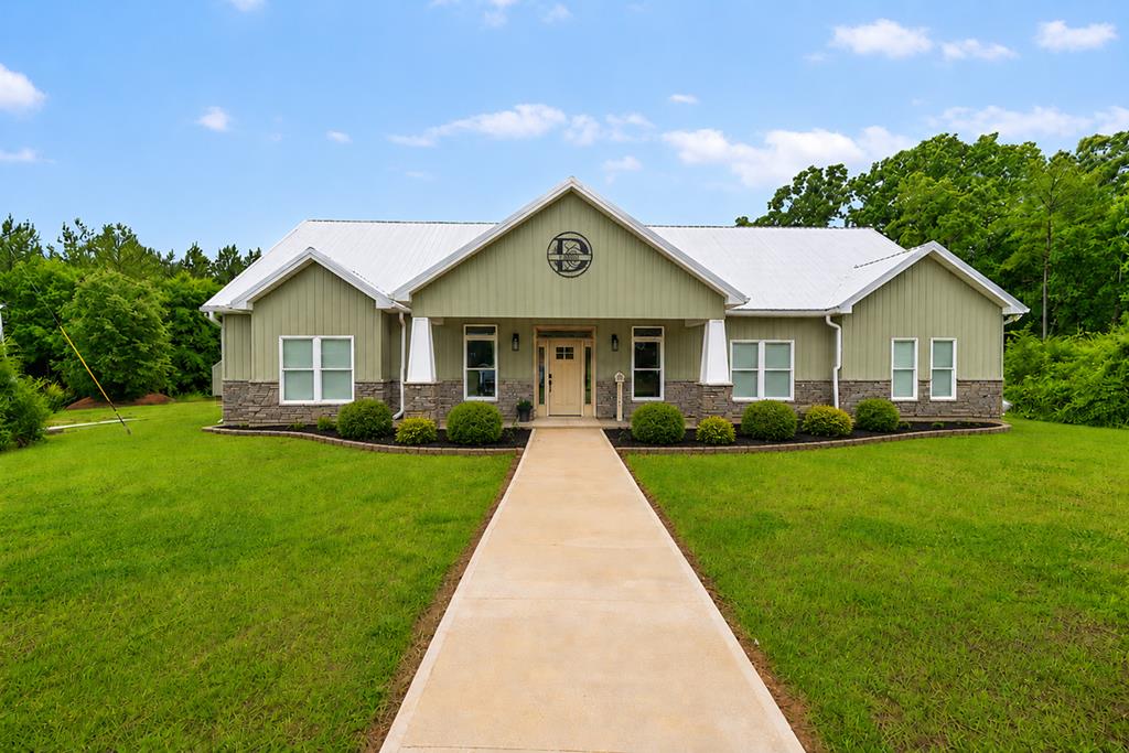 889 Murdock Road Due West SC 29639