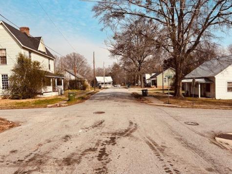 201 Baldwin Avenue Greenwood SC 29646