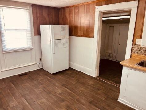 201 Baldwin Avenue Greenwood SC 29646
