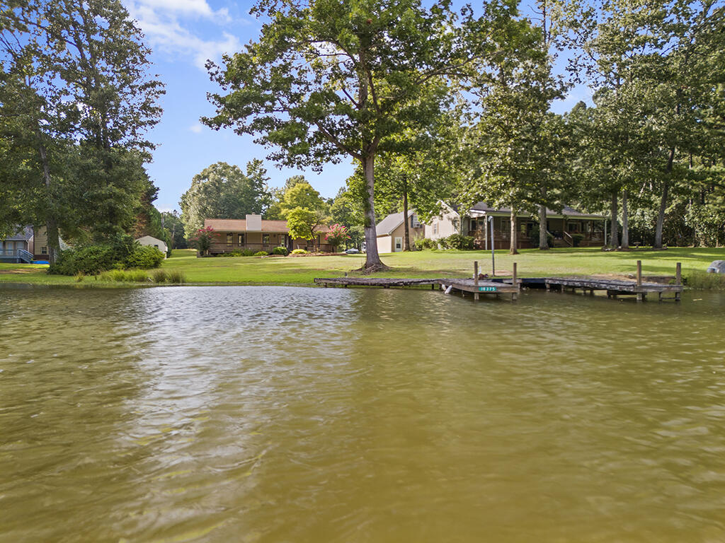 223 Cove Road Greenwood SC 29646