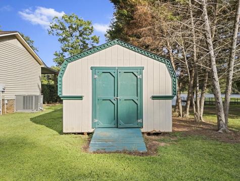 223 Cove Road Greenwood SC 29646