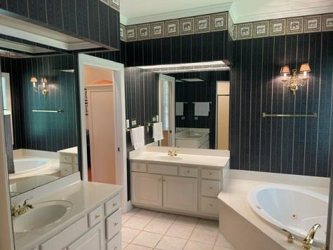 116 Cedar Dr. North Greenwood SC 29649