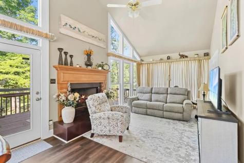 114 Creekside Court Greenwood SC 29649