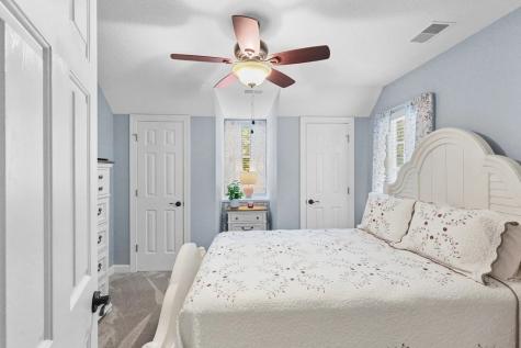 114 Creekside Court Greenwood SC 29649