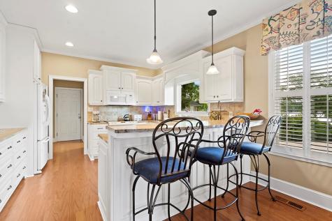 108 Luton Place S Greenwood SC 29649