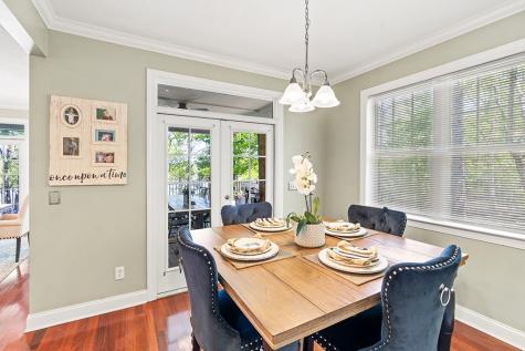 425 Terrapin Pointe Road Hodges SC 29653