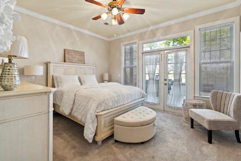 425 Terrapin Pointe Road Hodges SC 29653