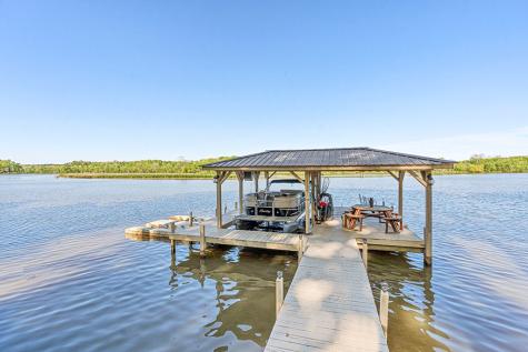 425 Terrapin Pointe Road Hodges SC 29653