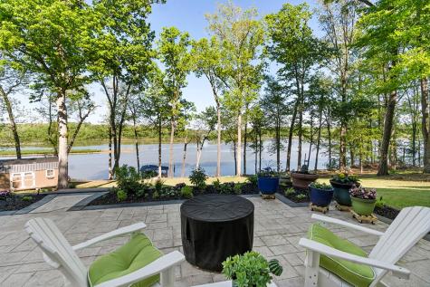 425 Terrapin Pointe Road Hodges SC 29653