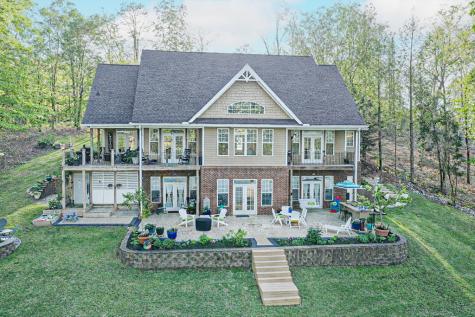 425 Terrapin Pointe Road Hodges SC 29653