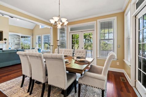425 Terrapin Pointe Road Hodges SC 29653
