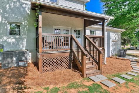 847 Hillcrest Street Edgefield SC 29824
