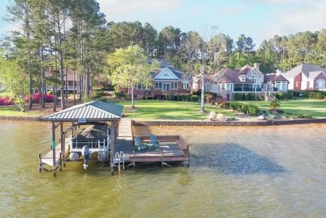 228 Compass Point Ninety Six SC 29666