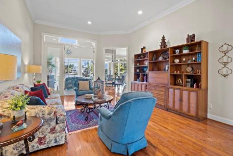 228 Compass Point Ninety Six SC 29666
