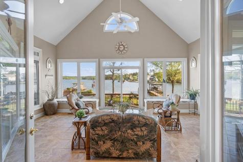 228 Compass Point Ninety Six SC 29666