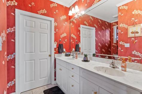 228 Compass Point Ninety Six SC 29666
