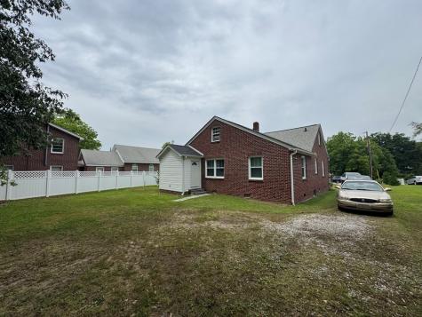 422 Savannah St E Calhoun Falls SC 29628