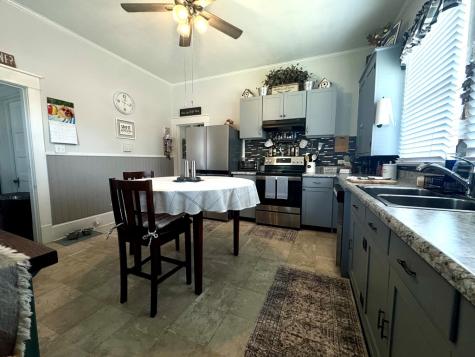 402 Sirrine Street Ninety Six SC 29666