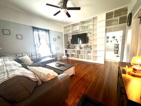 402 Sirrine Street Ninety Six SC 29666