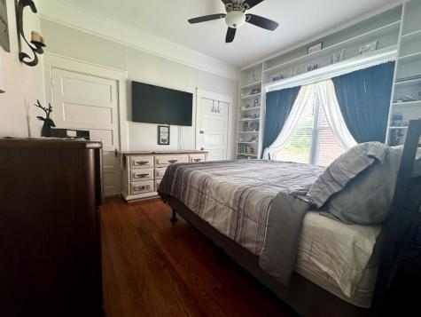 402 Sirrine Street Ninety Six SC 29666