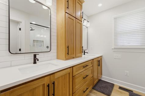 360 Topsail Drive Waterloo SC 29384
