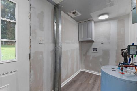 21 Dairy Street Greenwood SC 29692