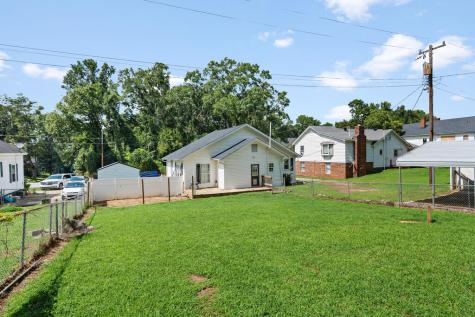 21 Dairy Street Greenwood SC 29692