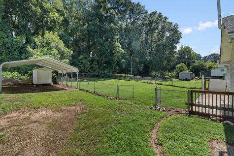 21 Dairy Street Greenwood SC 29692