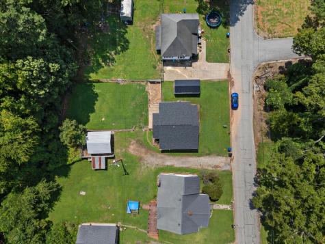 21 Dairy Street Greenwood SC 29692