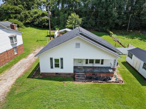 21 Dairy Street Greenwood SC 29692