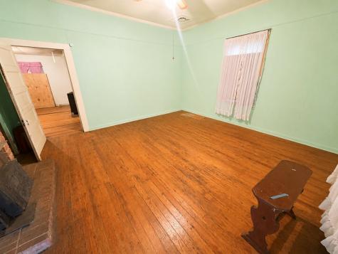 933 Anderson Street Calhoun Falls SC 29628