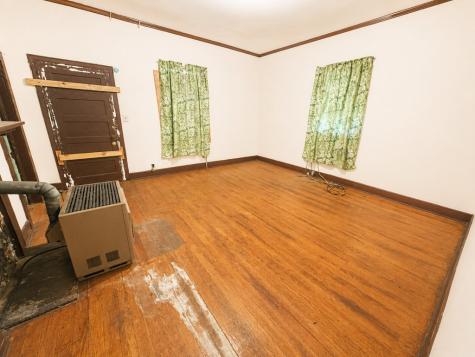 933 Anderson Street Calhoun Falls SC 29628