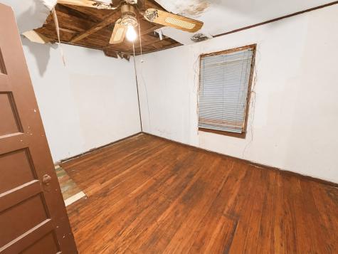 933 Anderson Street Calhoun Falls SC 29628
