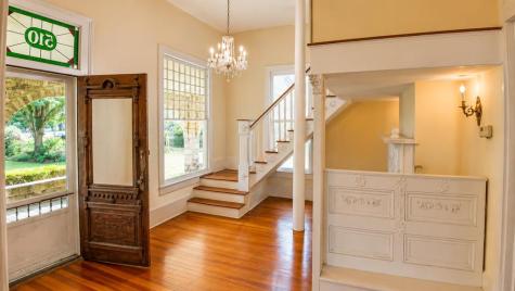 510 Main Street N Abbeville SC 29620
