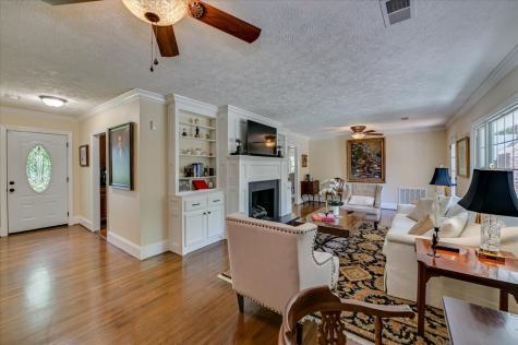 215 Barnard Ave SE Aiken SC 29801