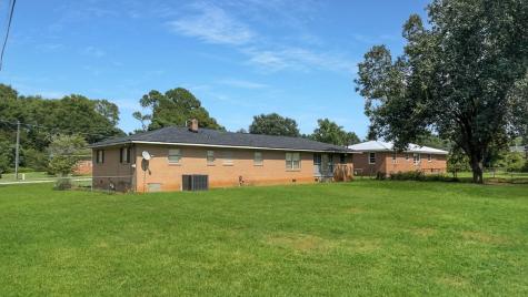 107 Dalewood Street Hodges SC 29653