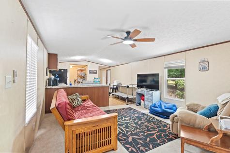 12 Twin Oaks Road Waterloo SC 29384