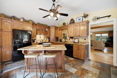 824 Wall Street Iva SC 29625