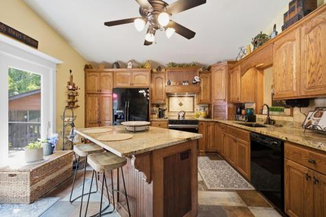 824 Wall Street Iva SC 29625