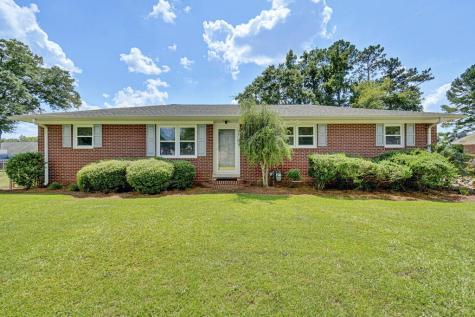 109 Hitt Street Greenwood SC 29649