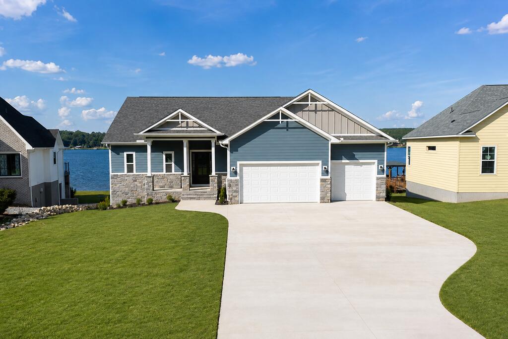 217 Kayak Point Greenwood SC 29649